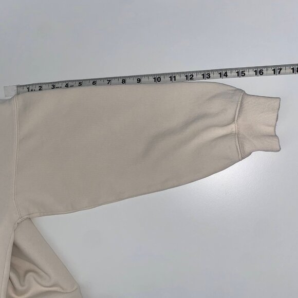 Mickey Mouse H&M Disney Printed Oversized White Pullover Crewneck Sweater Medium - Picture 13 of 16